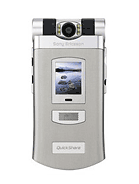 Best available price of Sony Ericsson Z800 in Fiji